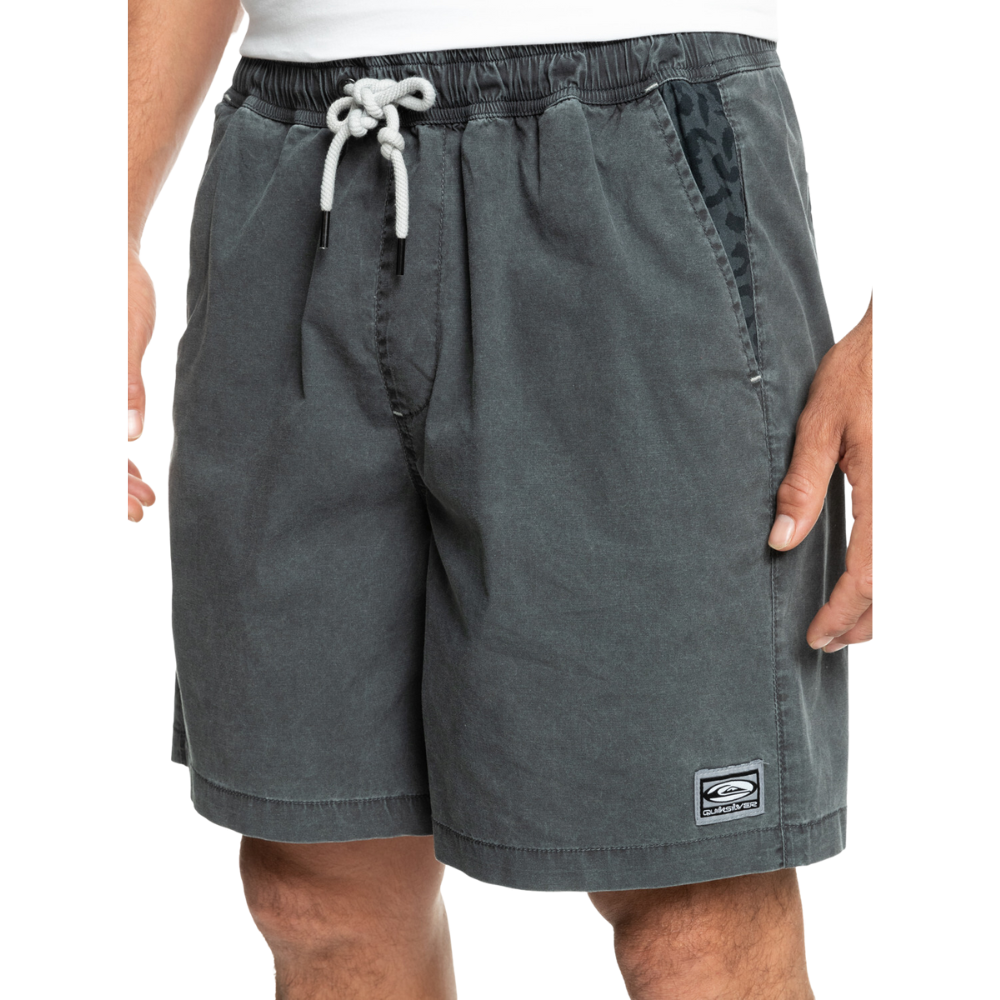 Quiksilver - SATURN TAXER - BLACK - Short