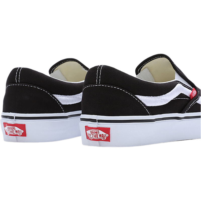 Vans - Classic Slip-On 138 - BLACK/TRUE WHITE - Slipper