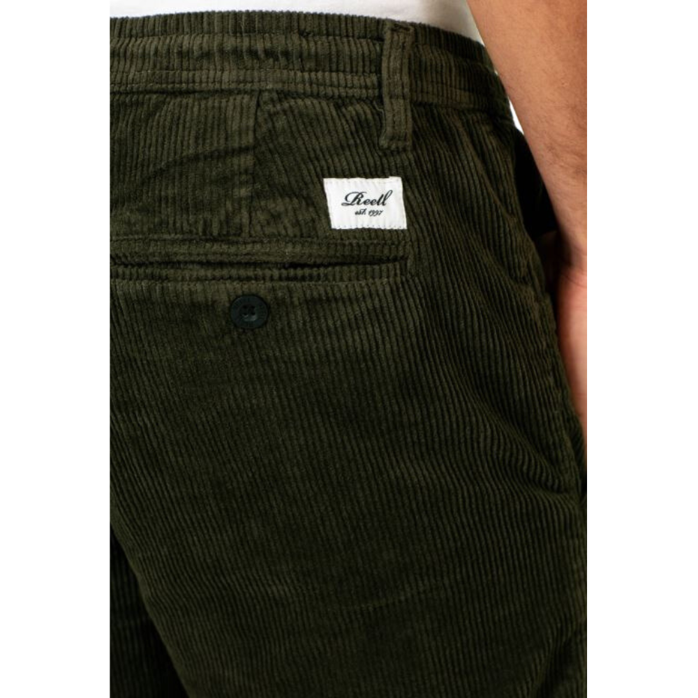 Reflex Loose Chino - Reell - Dark Green Cord - Baggy Fit Pant