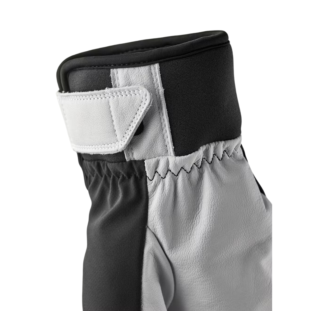 Mistral Motion Short - 5 finger