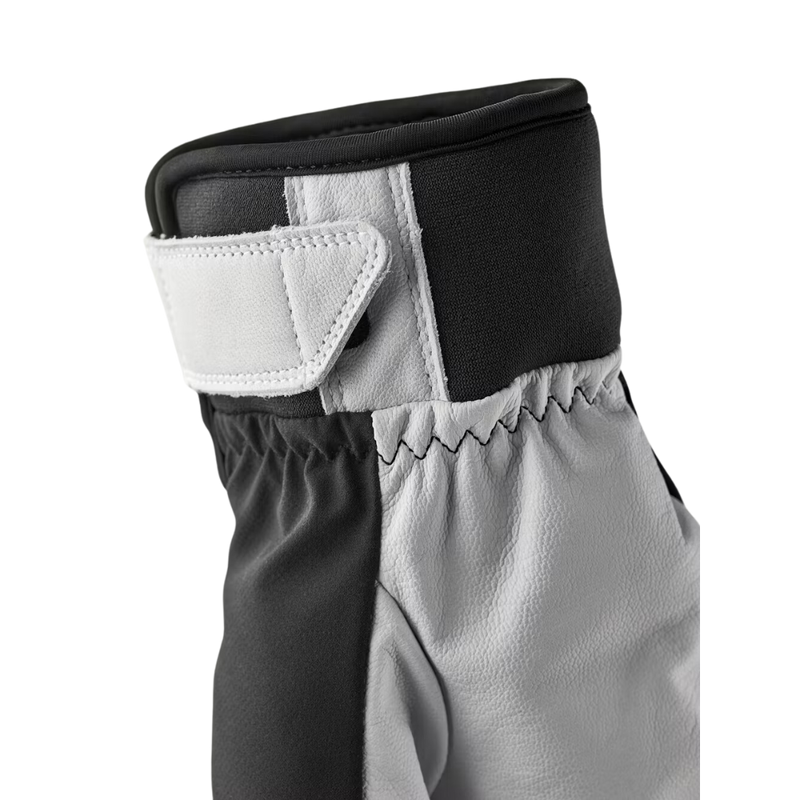 Mistral Motion Short - 5 finger